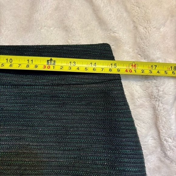 Ann Taylor Factory Skirt Sz 4P Petite Charcoal Grey Textured Shimmer Lined - Picture 9 of 10